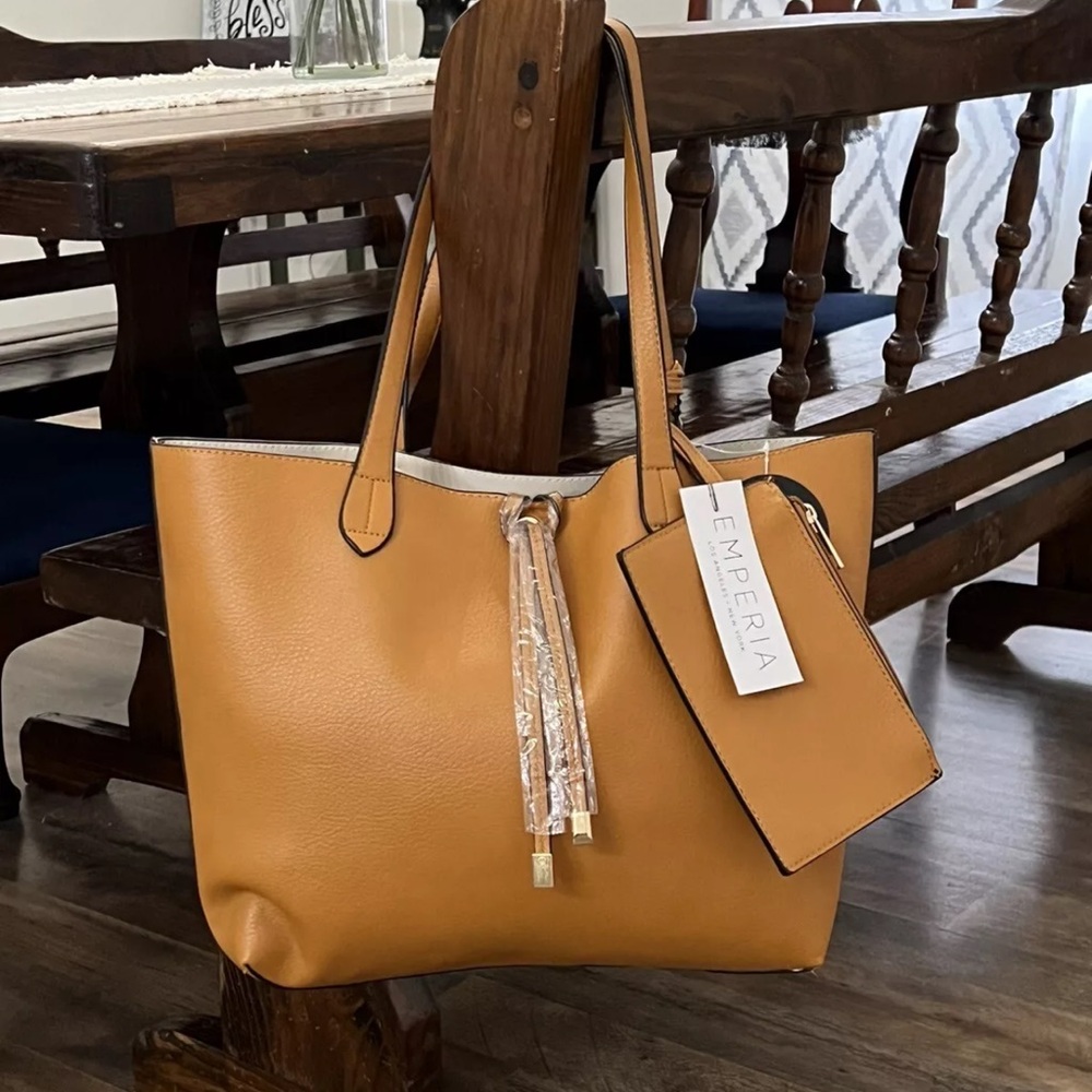 NWT Brown  2 (pc) Emperia Tote With Coin
